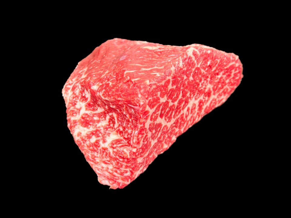 山*)様 週末限定！値下げ【入手困難・最安値】 モアアップテンポ 黒×赤 和牛のサガミヤ サガミヤホールセール株式会社 / 黒毛和牛 上モモブロック